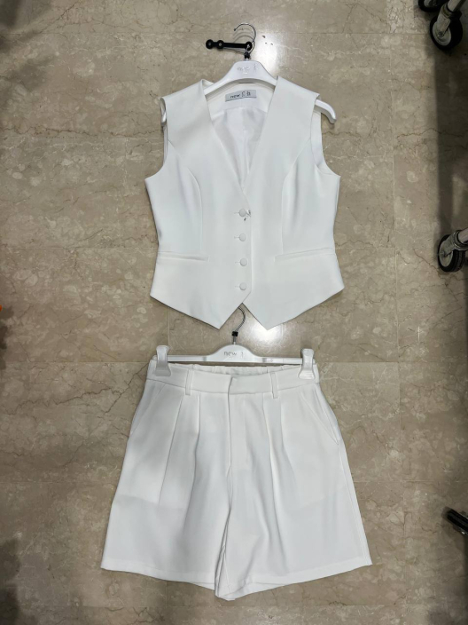 Фото New J