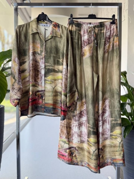 Фото Joie Clair (J-Clair)