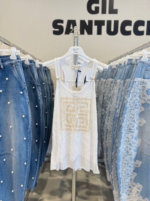 Фото Gil Santucci