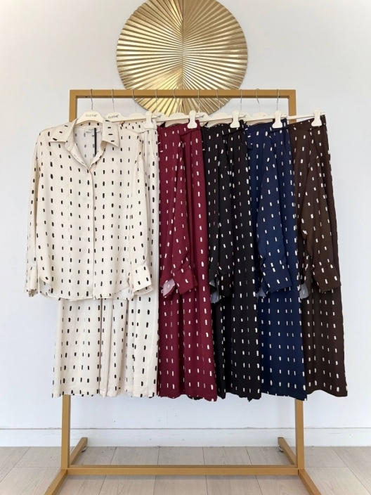 Итальянская одежда, бренд Clothe, арт. 74343718