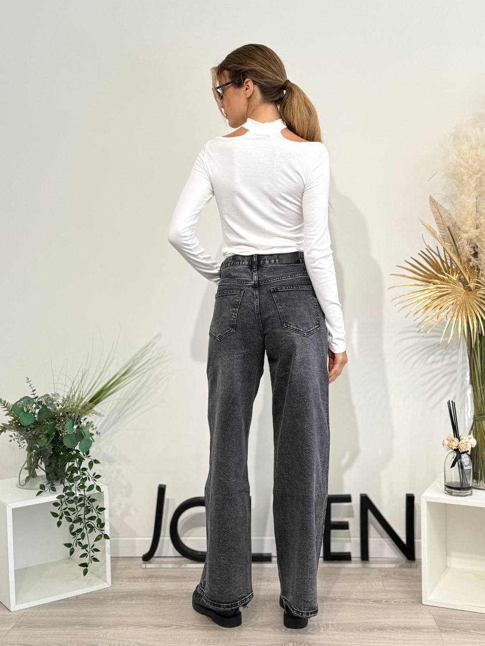 Joleen