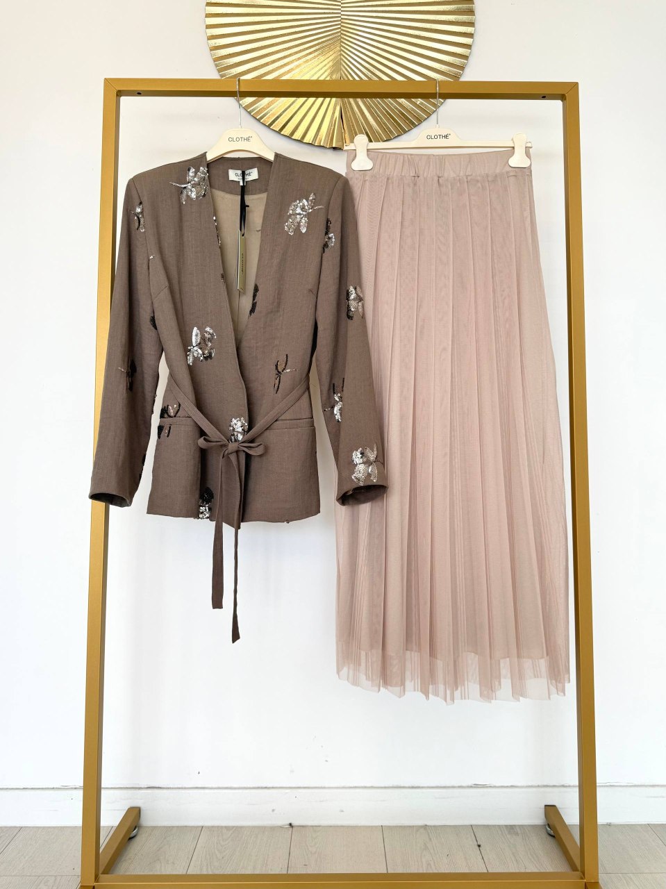 Clothe